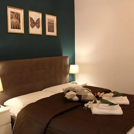 Apartment - Indipendenza 36 *